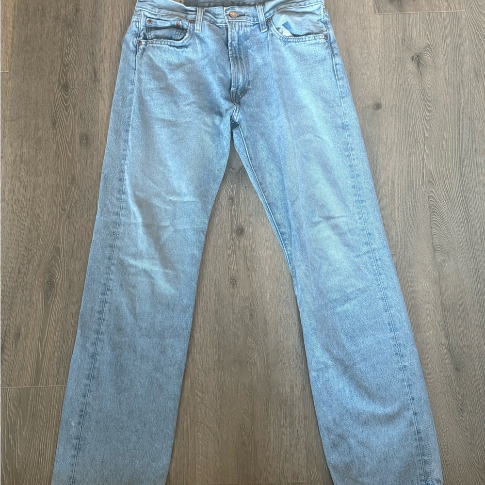 Levi’s Light Blue Jeans